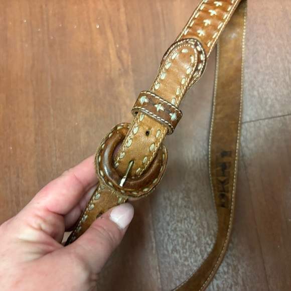 DKNY Vintage Genuine Leather Boho Belt - Picture 5 of 8